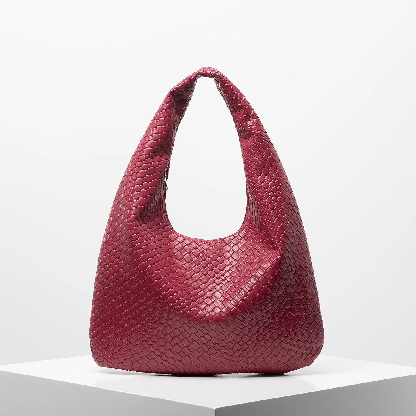 Retro Artificial Woven Leather Shoulder Bag, Women'S Handbag, Large Capacity Tote Bag, Crescent Bag, Zipper Armpit Bag, Daily Commuter Bag (Random Pattern)