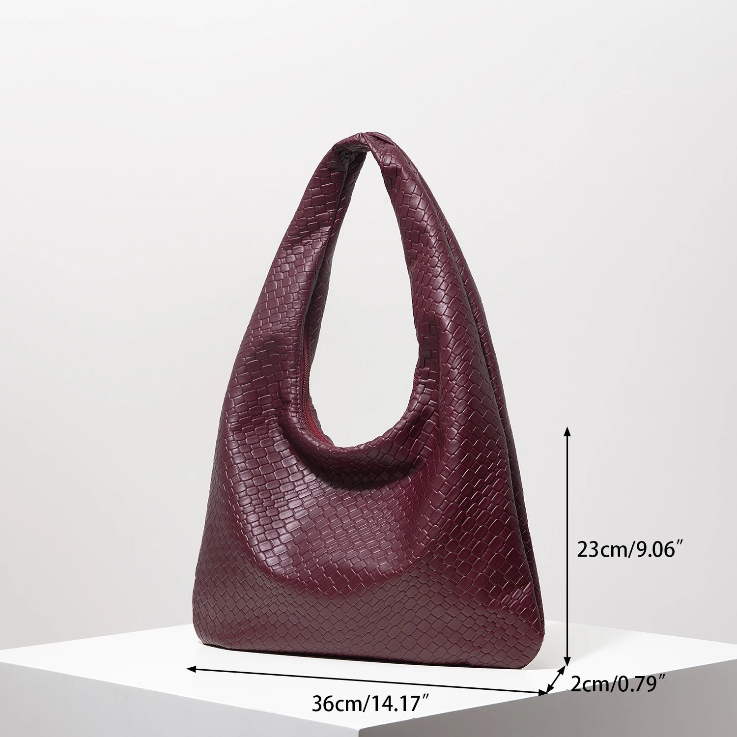 Retro Artificial Woven Leather Shoulder Bag, Women'S Handbag, Large Capacity Tote Bag, Crescent Bag, Zipper Armpit Bag, Daily Commuter Bag (Random Pattern)